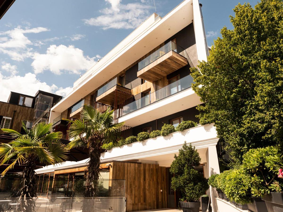 Select Hill Resort Linze Екстериор снимка