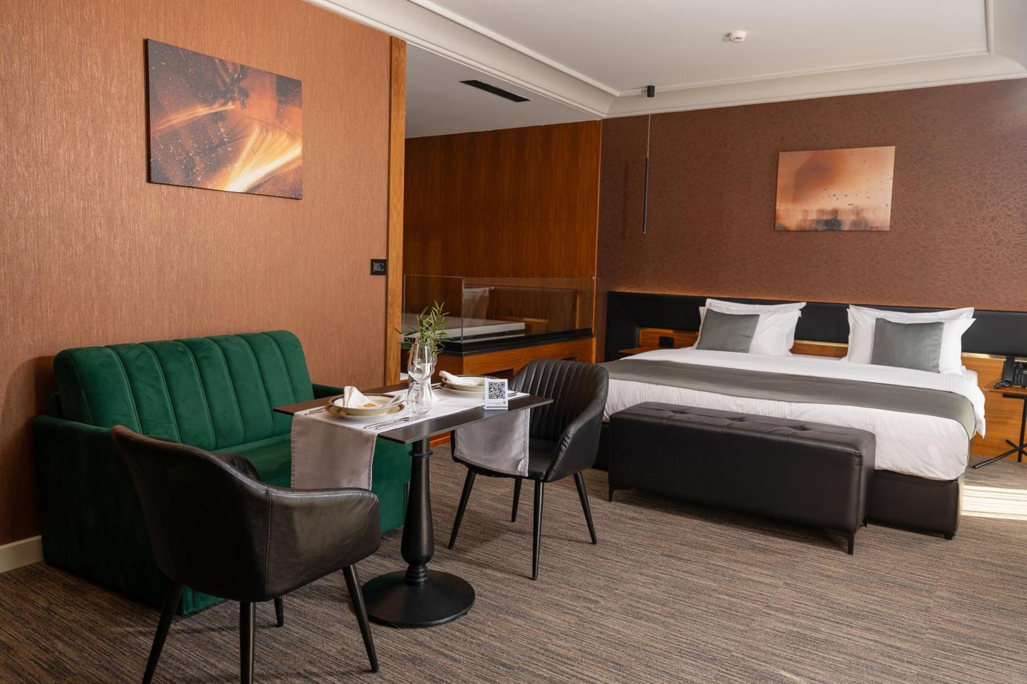 Select Hill Resort Linze Екстериор снимка