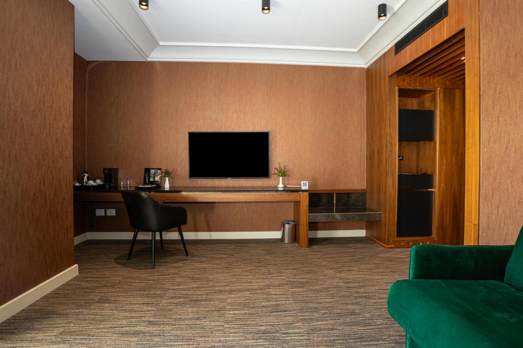 Select Hill Resort Linze Стая снимка