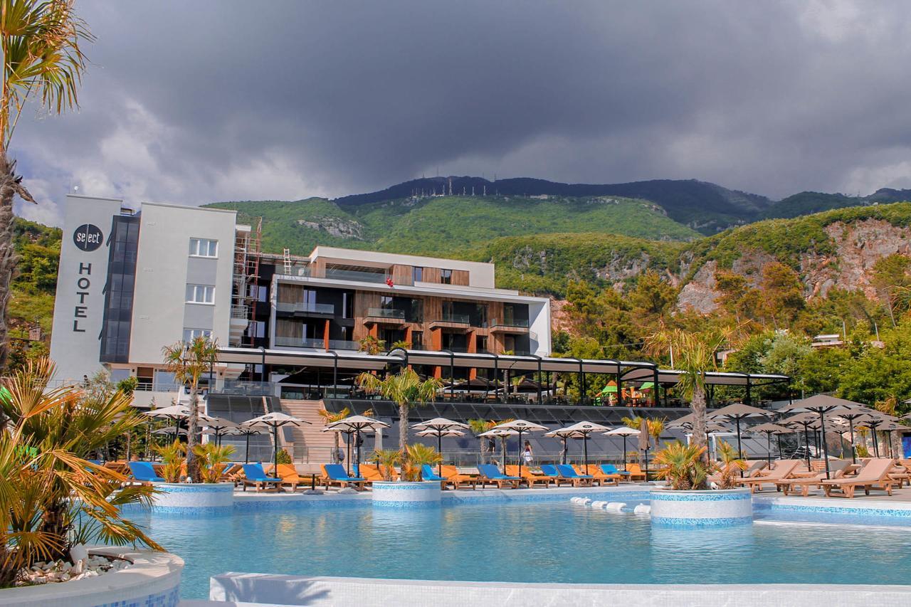 Select Hill Resort Linze Екстериор снимка